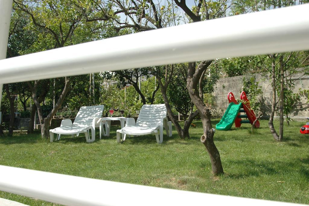 Apartment Ive Mlini Szoba fotó